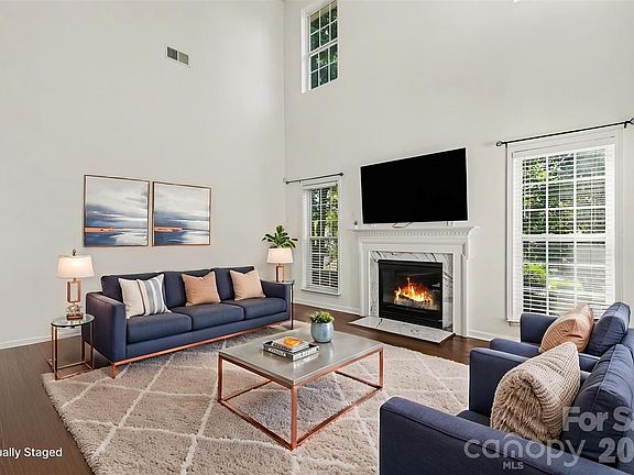 3rd image of 3708 Leela Palace Way