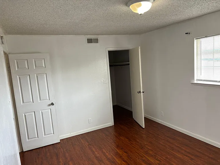 4181 Cuny Ave #2 — Photo 10