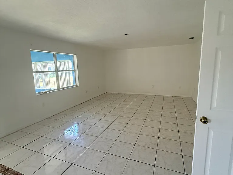 1319 Tordira St SE — Photo 14