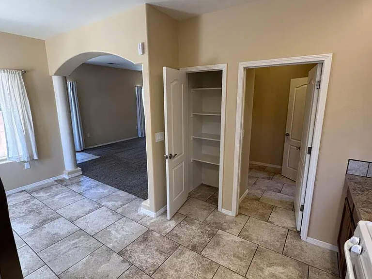 618 Firewheel Loop SW — Photo 10