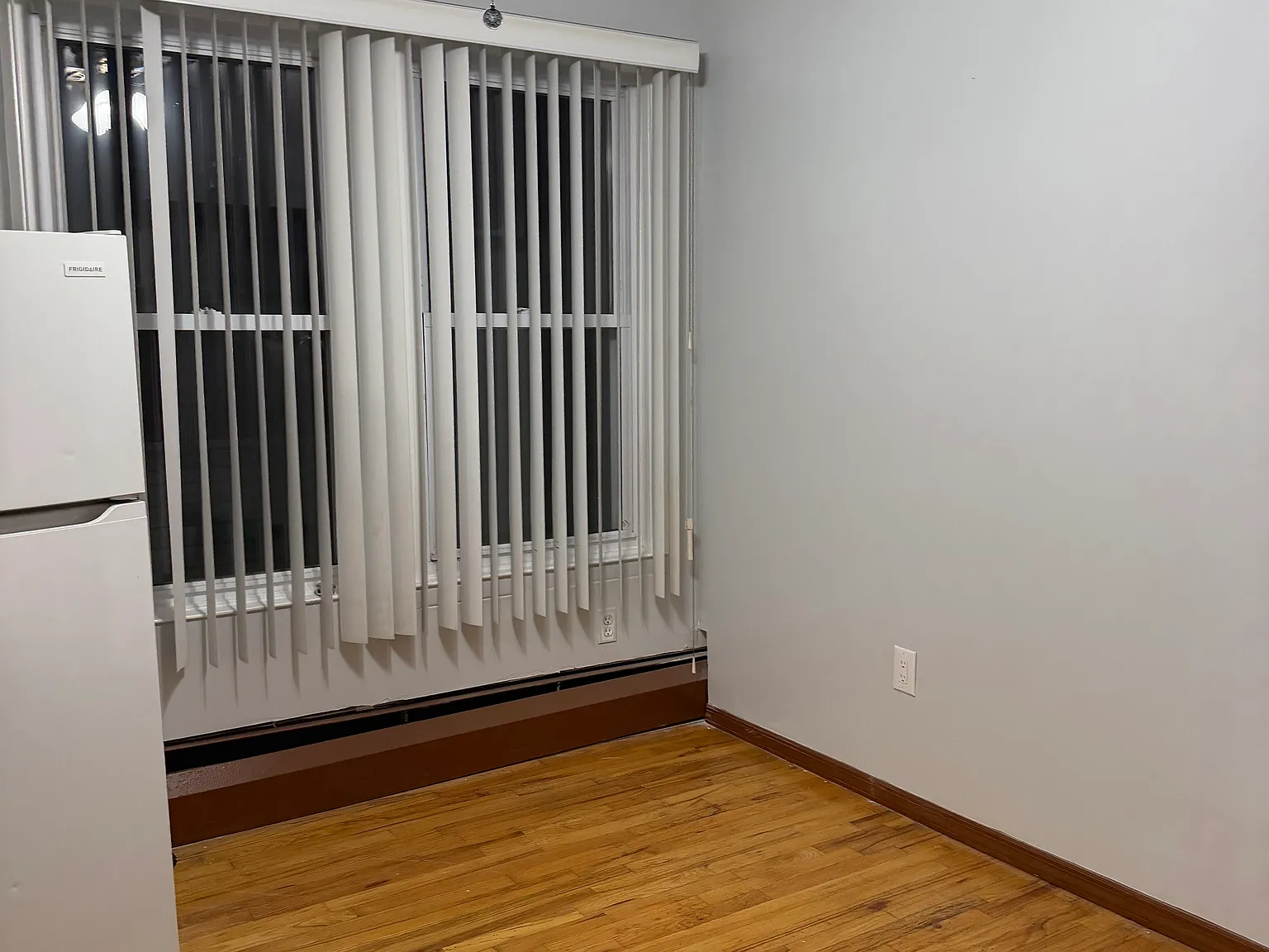 3 bed, 1000 sqft, $3,500 — Photo 3