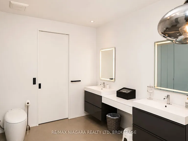 1 Timber Ln — Photo 14
