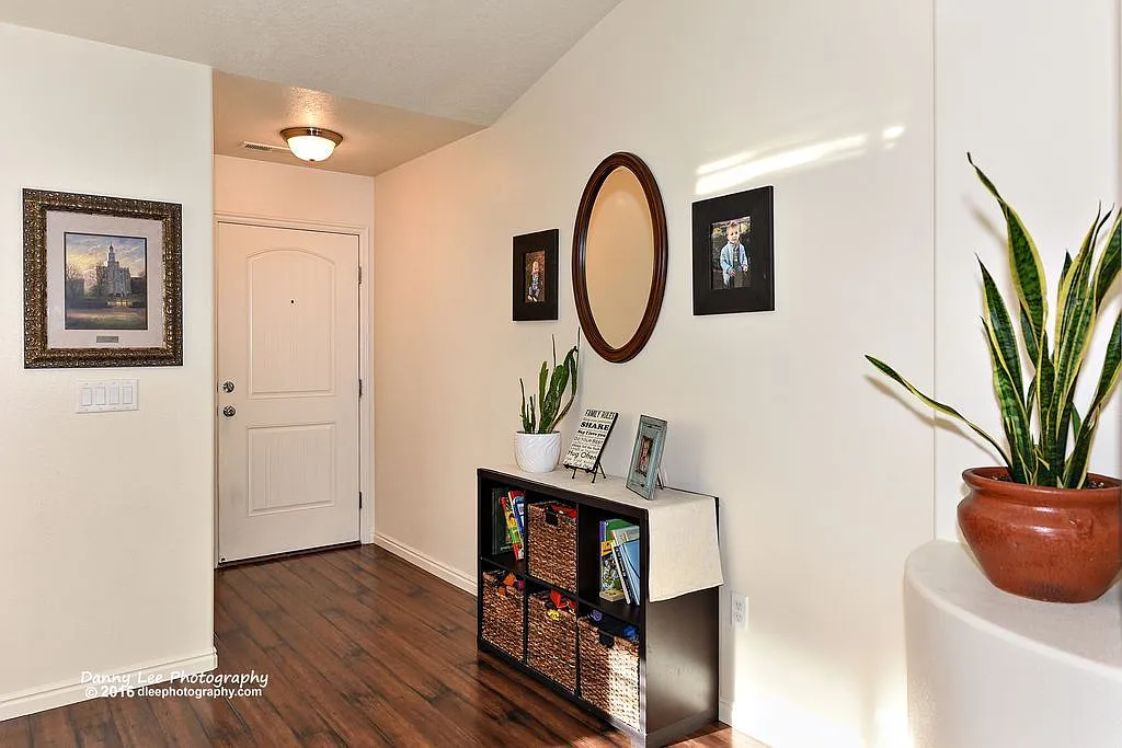 Coral Canyon Home — Photo 2