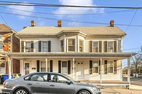 72 Wayside Ave Photo 1