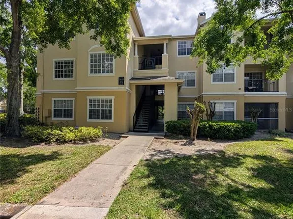 2632 Robert Trent Jones Dr, Orlando, FL