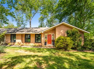 704 Westhampton Dr, Seneca, SC 29672