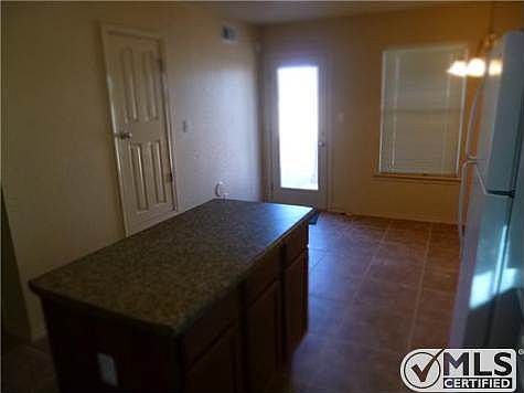 5th image of 4740 Joseph Rodriguez Dr