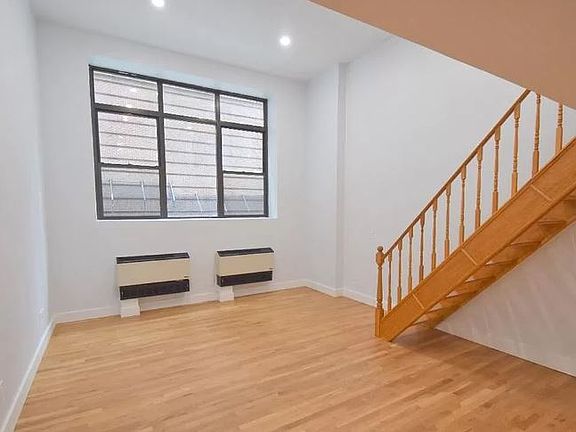 2nd image of 213 E 37th St #1G