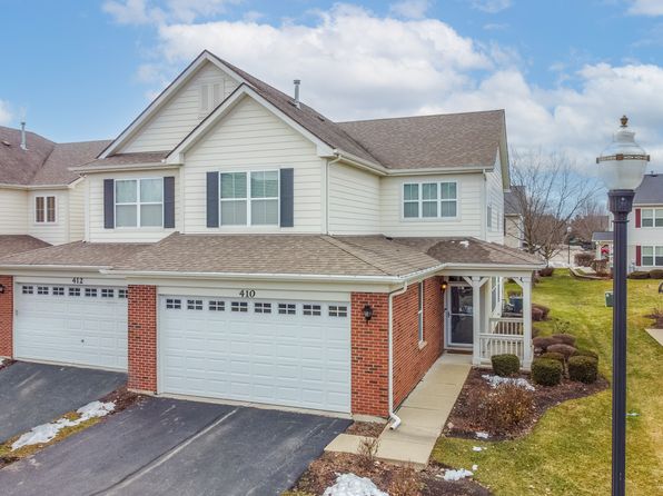 410 Blackstone Ave, Elgin, IL 60124