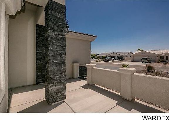 3rd image of 1548 Mandarin Dr