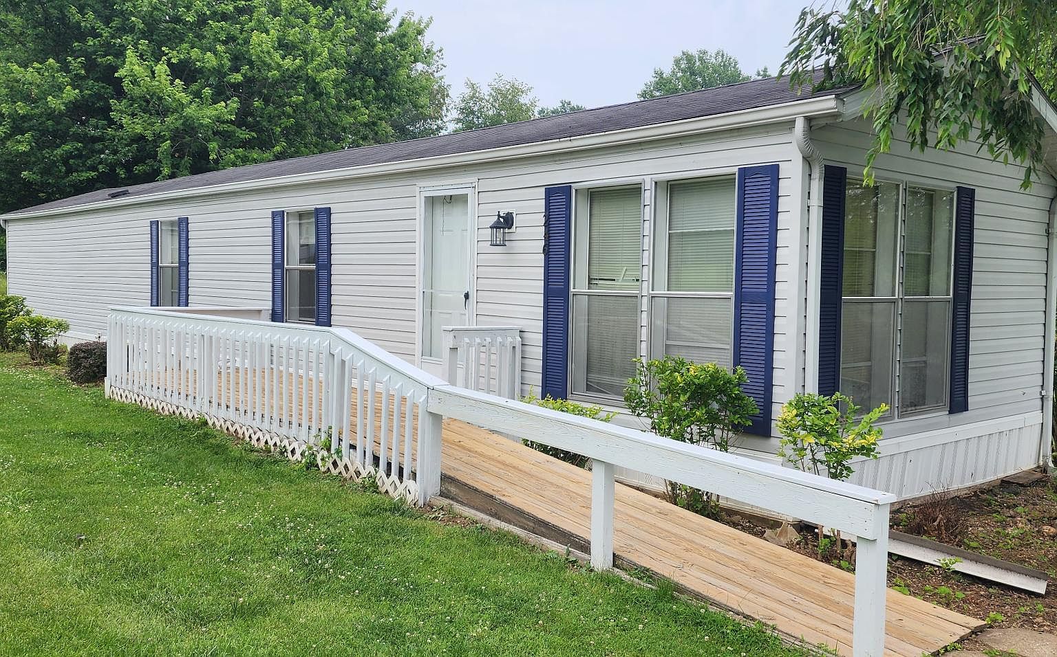 246 E Brown St, Campbellsburg, IN 47108 Zillow