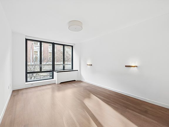 3rd image of 50 W 15th St APT 2D