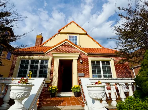 145-81 Eighth Avenue image 1 of 39