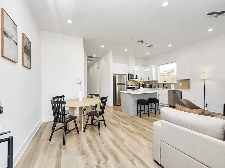 3907 Maggie St — Photo 4