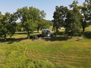 195 River Run Rd, Eureka Springs, AR 72632