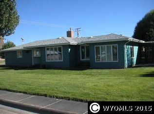 1416 Circle Rd, Worland, WY 82401