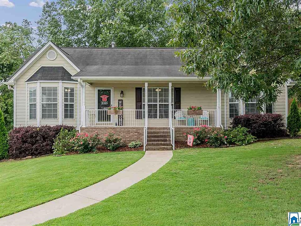 1st image of 6823 Lexington Oaks Dr