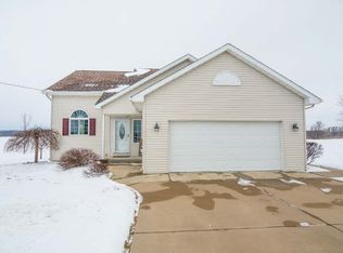 606 W Wheeler Rd, Auburn, MI 48611