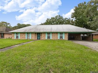 1367 Sierra Vista Dr, Baton Rouge, LA 70815