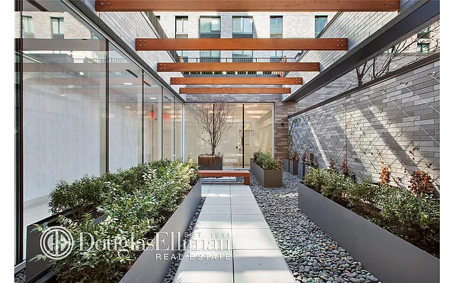 Rented by Douglas Elliman | media 22