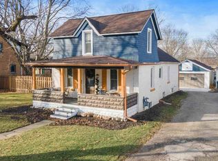 738 S Main St, Chelsea, MI 48118