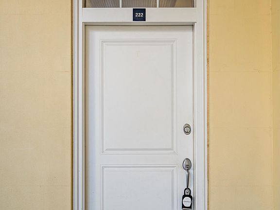 5th image of 1 Academy Cir Unit 222