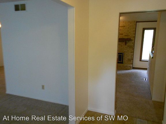 2nd image of 1701 E Camino Alto St