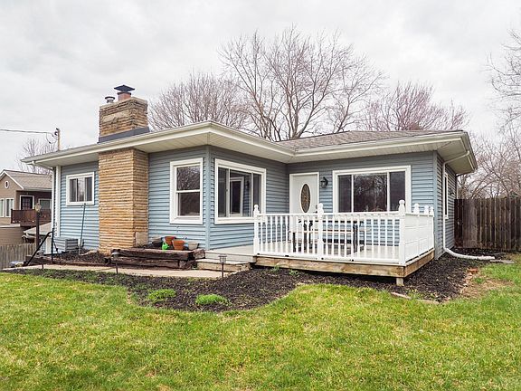 929 Prosperity Dr, Portage (102 of 28)