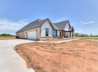 6712 N County Line Ave, Blanchard, OK 73010