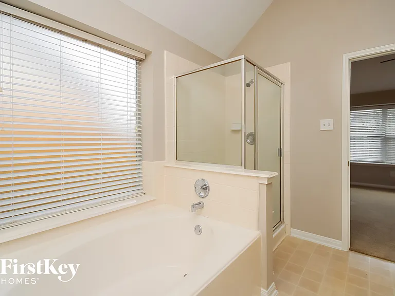 11507 Chippewa Ridge Ct — Photo 10