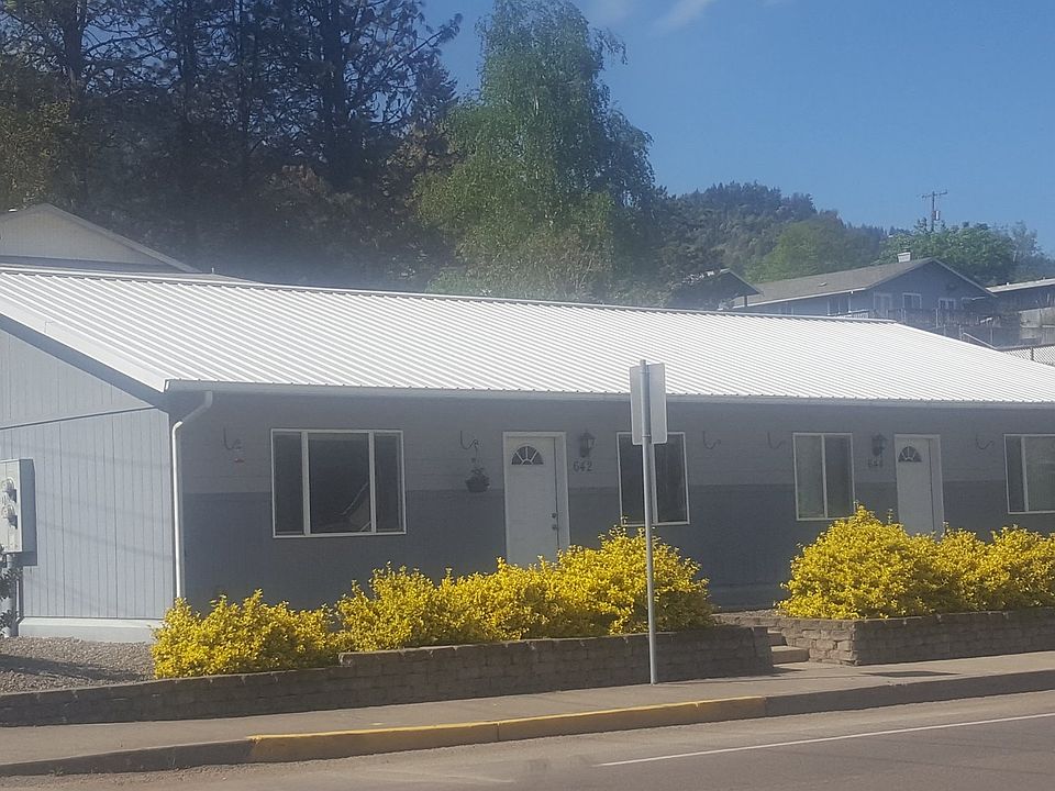 2nd image of 642 N Myrtle Rd