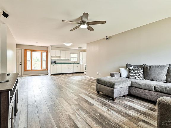 5th image of 12136 Westerly Dr