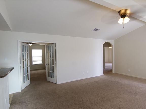 3rd image of 20910 Mount Bauer Dr
