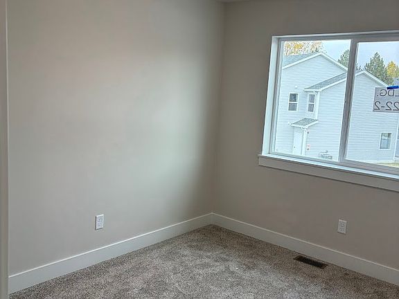 5th image of 822-6 E Sunnyside Rd #5