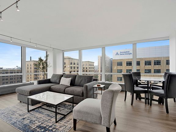 2nd image of 340 W Diversey Pkwy APT 1216