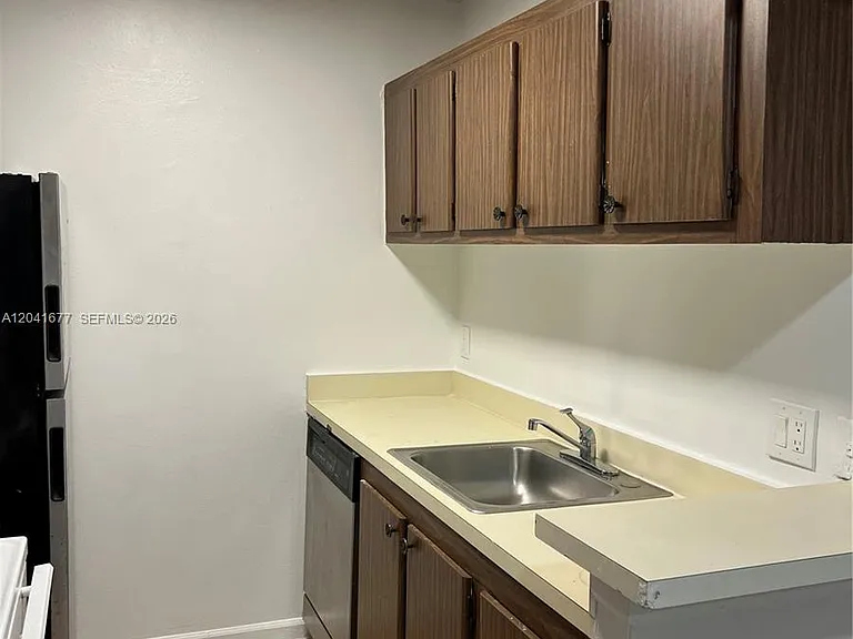 1500 N Congress Ave #B44 — Photo 17