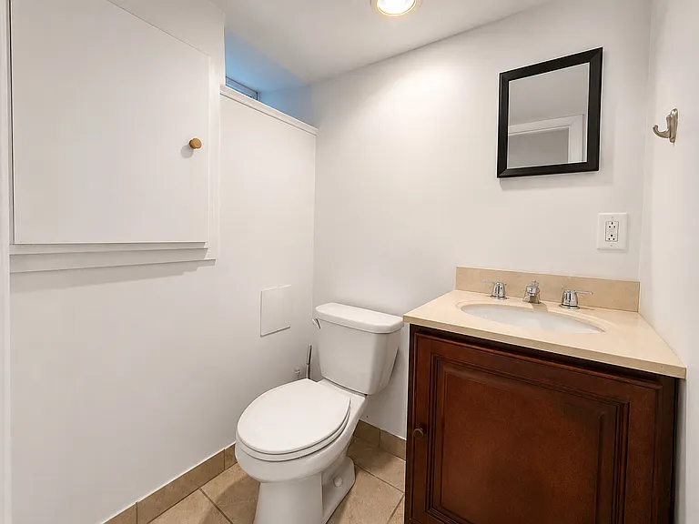 1629 S Jessup St — Photo 25
