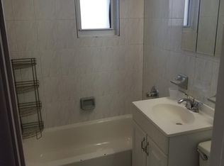 6059 60th Dr, Maspeth, NY 11378