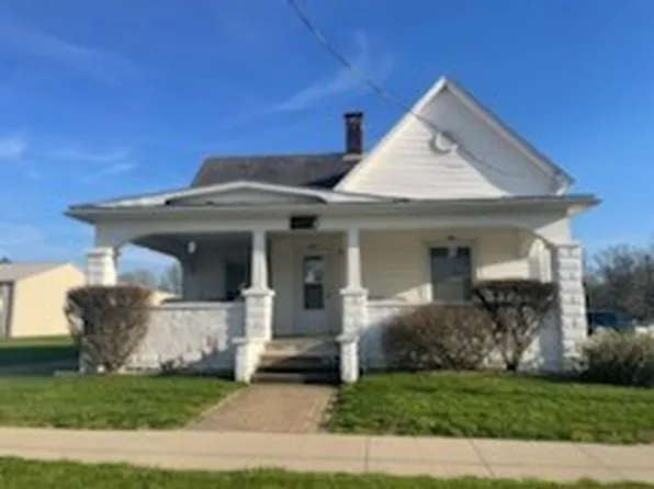 307 W Cumberland St, Greenup, IL 62428