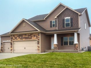 2430 SE Willow Brook Dr, Waukee, IA 50263