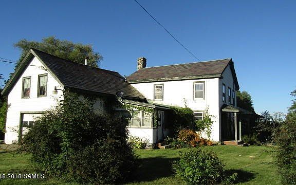 Attached Garage