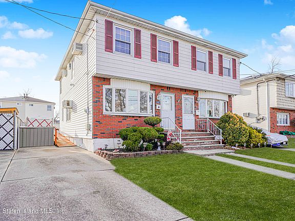 2nd image of 170 Brookfield Ave