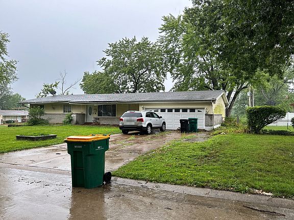 2nd image of 10801 Linnell Dr