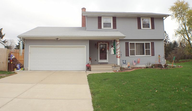 1st image of 217 Elmshaven Dr