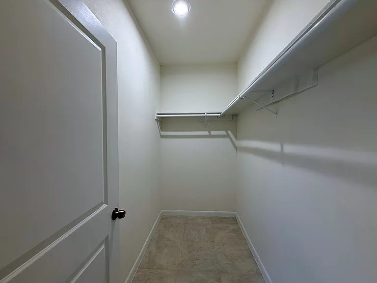2909 San Luis St — Photo 12
