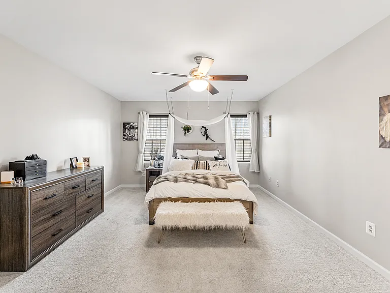 6262 White Cove Dr — Photo 15