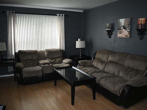 Main level living room