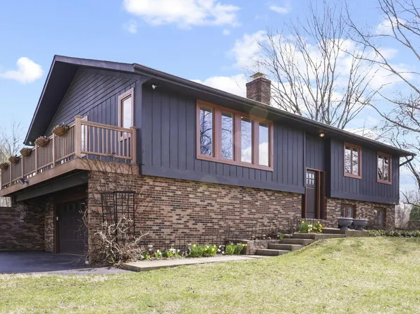 22 Peach Blossom Rd SW, Pataskala, OH 43062
