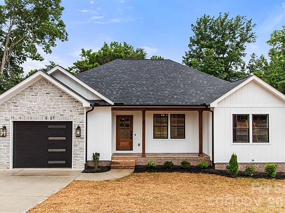 2nd image of 29 Hartman Pl