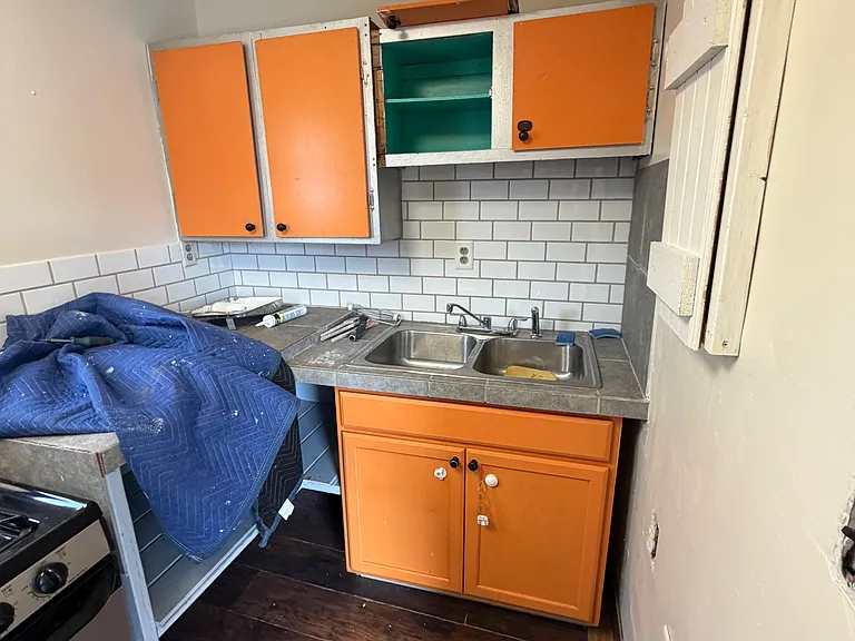 114 Clinton Ave #3 — Photo 4